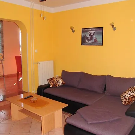 Bozica Appartamento Krk Town